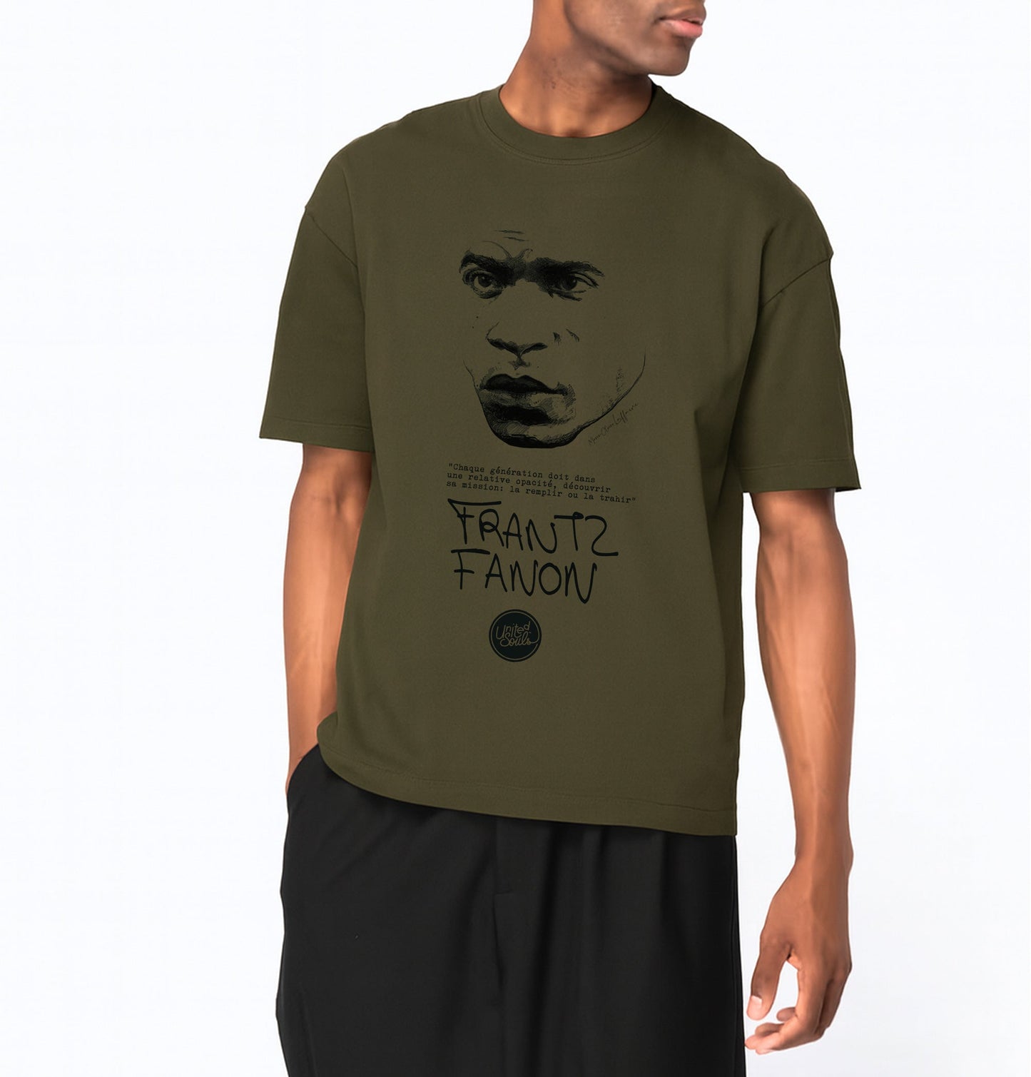Frantz Fanon I Le T-shirt oversize Homme United Souls - Des visages, une lutte, un héritage à porter !