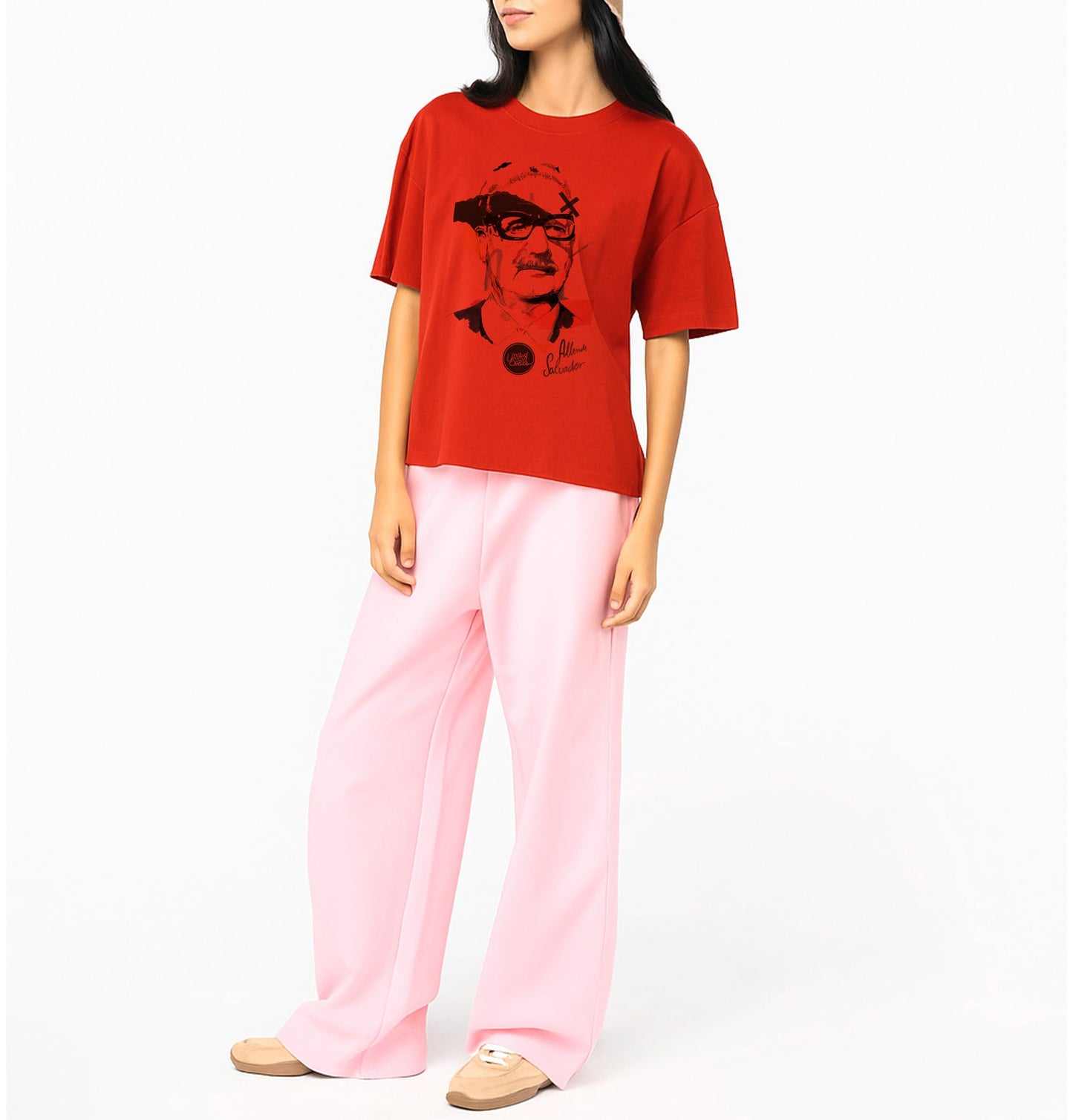 Salvador Allende I Le T-shirt oversize Femme United Souls - Des visages, une lutte, un héritage à porter !