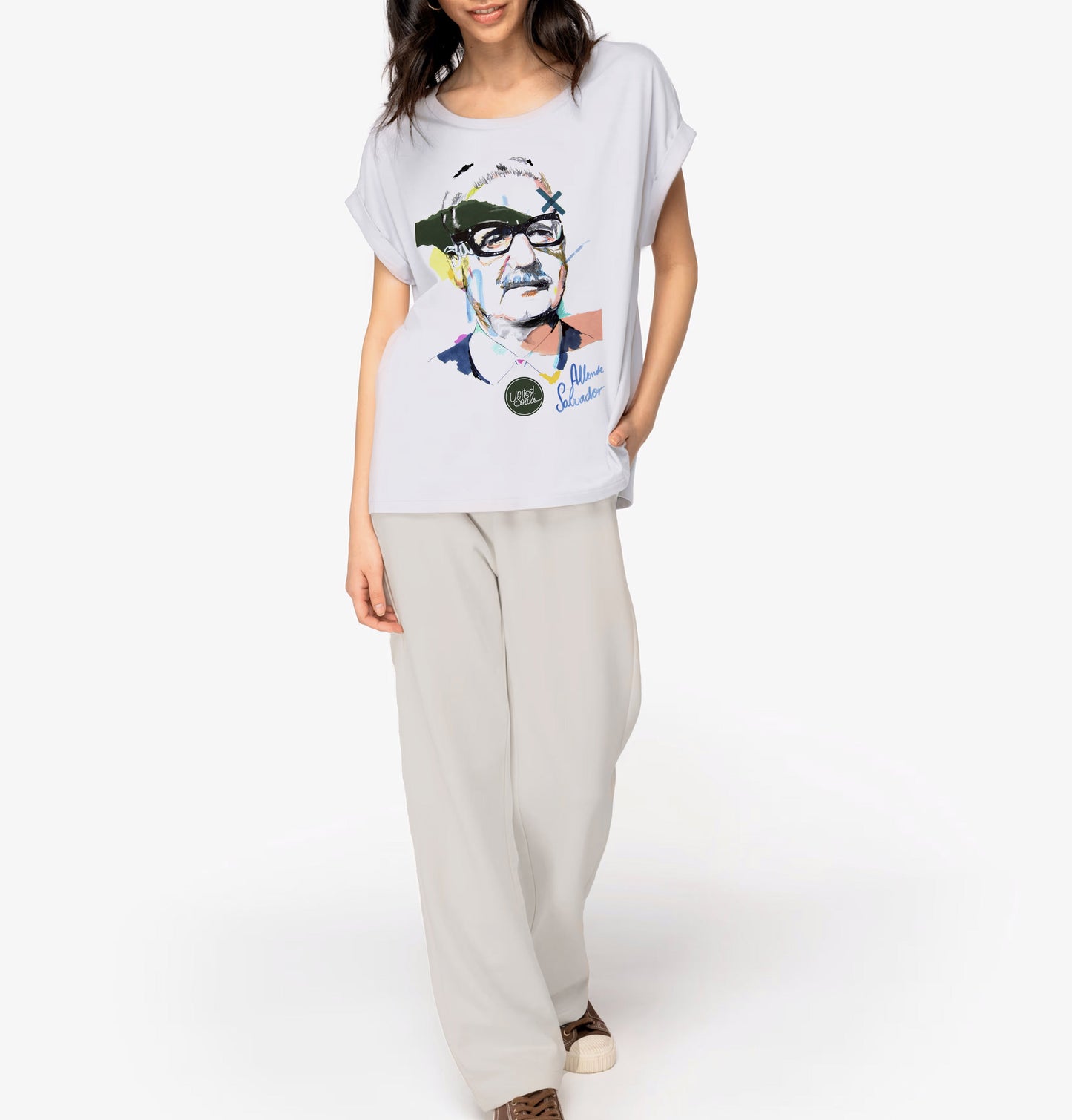 Salvador Allende I Le t-shirt manches à revers femme United Souls - Des visages, une lutte, un héritage à porter !