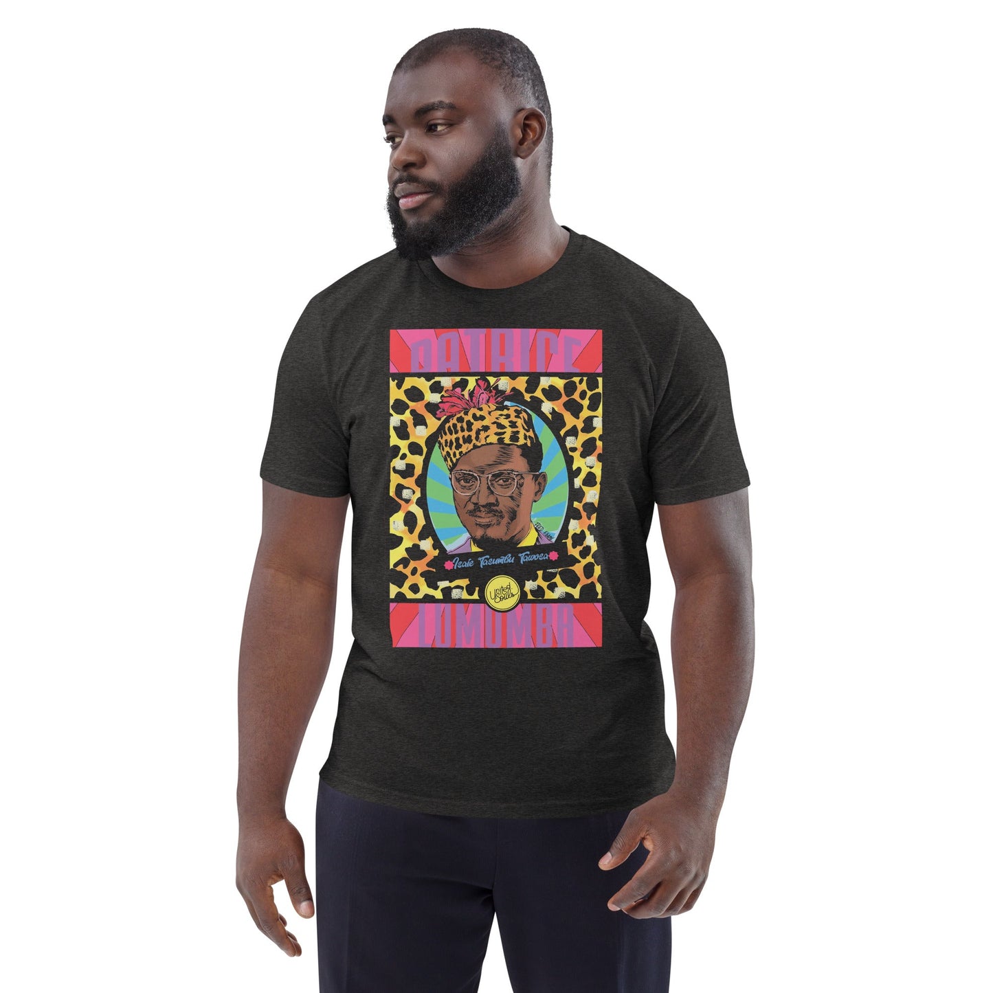 Lumumba Pop Art I Le t-shirt unisexe en coton biologique United Souls - Des visages, une lutte, un héritage à porter !