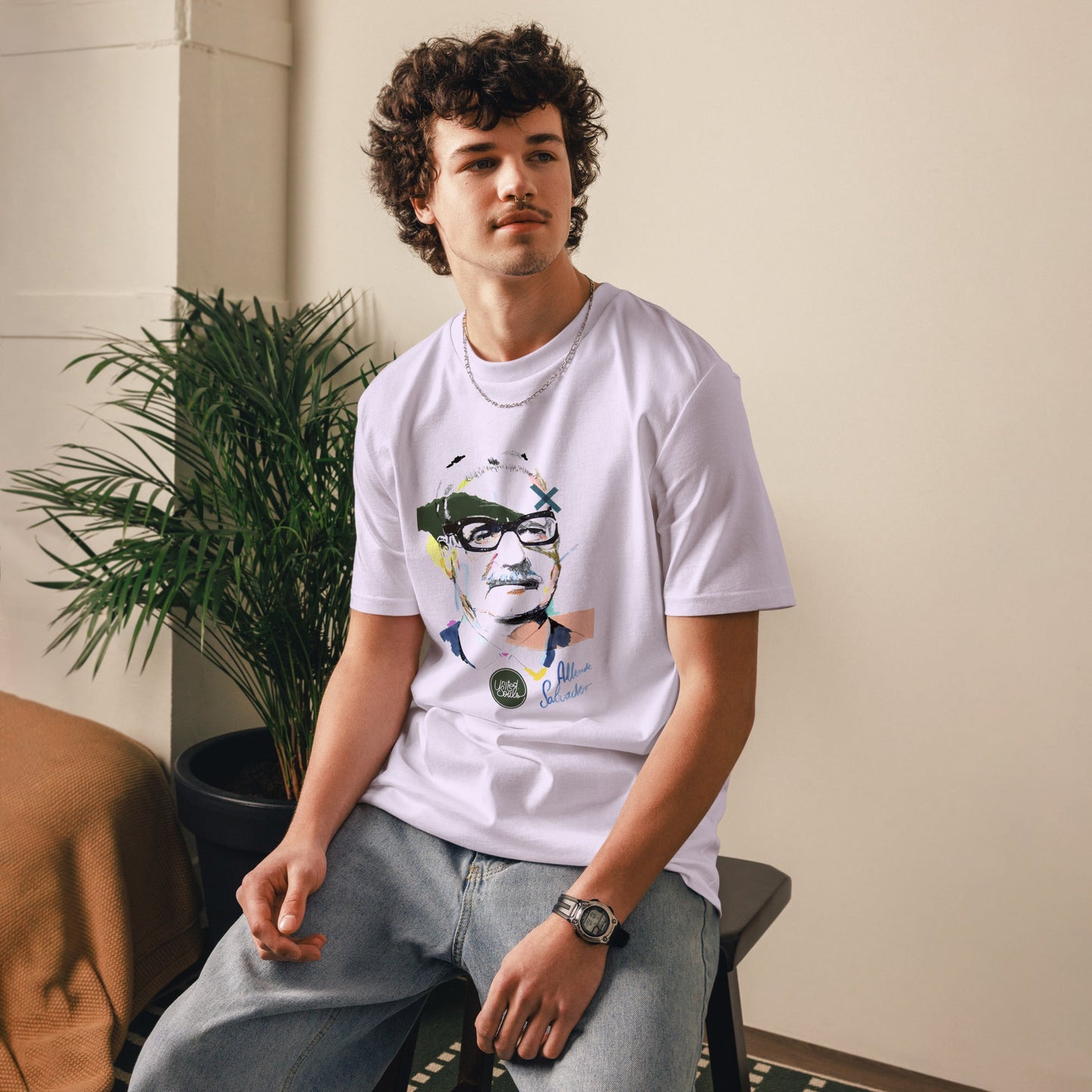 Salvador Allende I Le t-shirt unisexe en coton biologique United Souls - Des visages, une lutte, un héritage à porter !