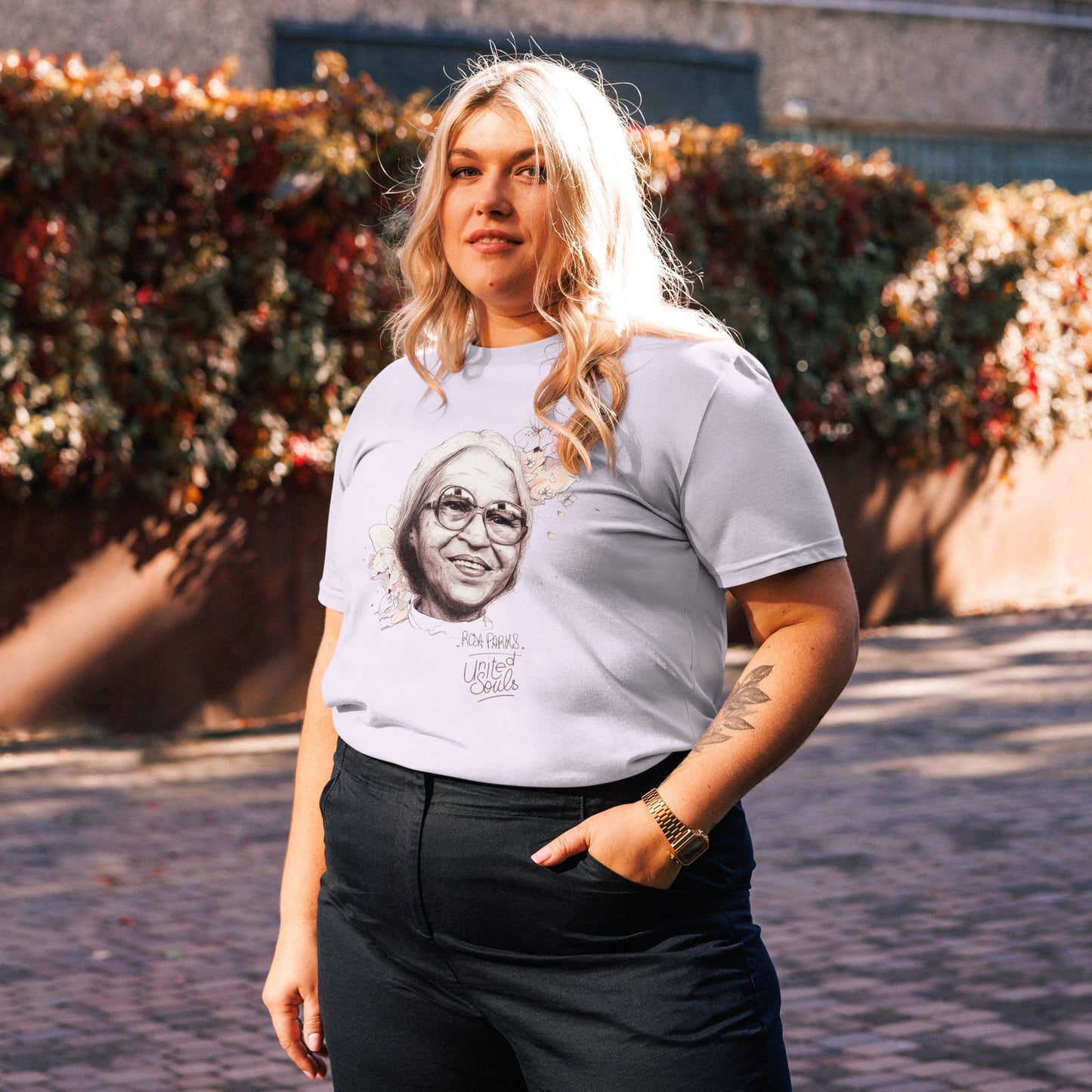 Rosa Parks I Le t-shirt unisexe en coton biologique United Souls - Des visages, une lutte, un héritage à porter !