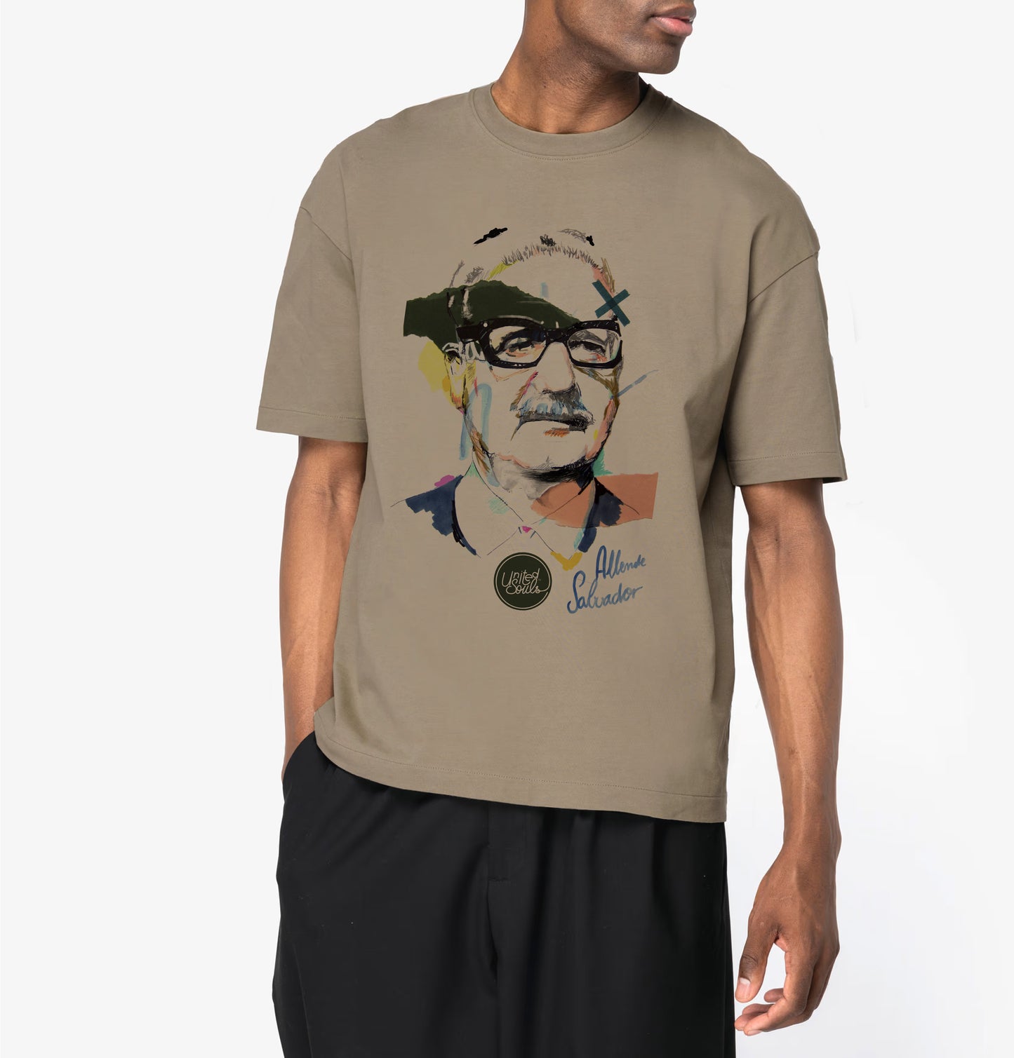 Salvador Allende I The oversized T-shirt Men