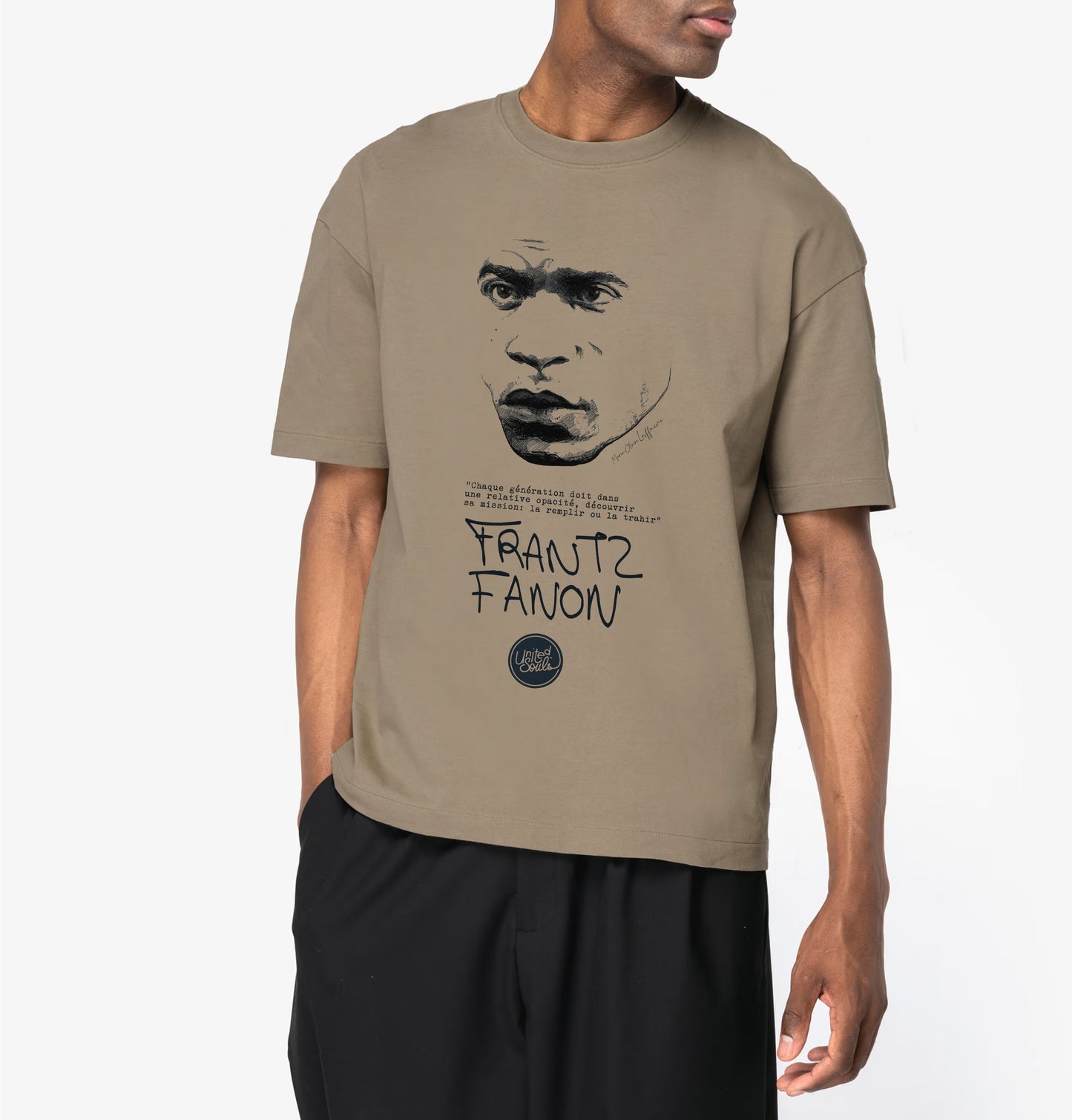 Frantz Fanon I Men's Oversized T-shirt 
