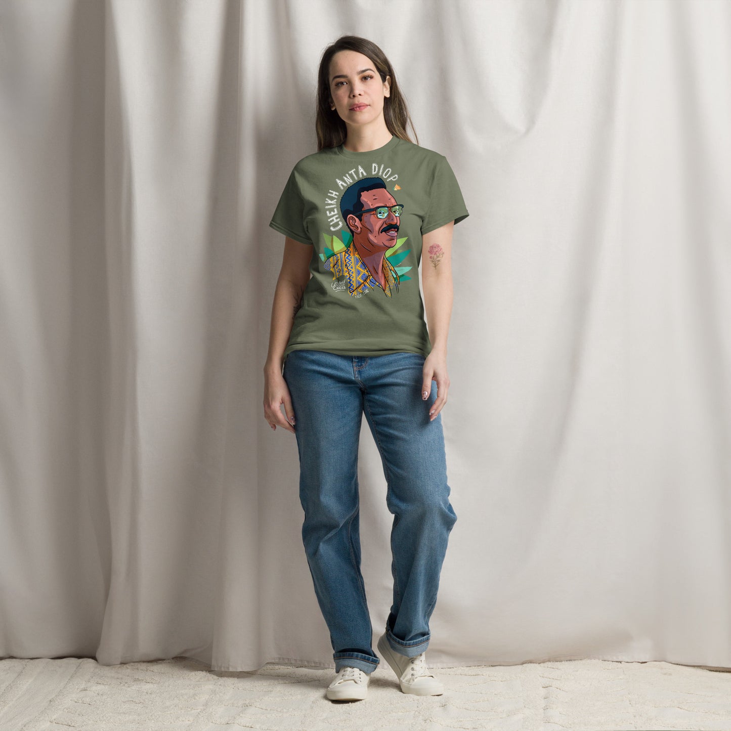 Cheikh Anta Diop I Das unverzichtbare Unisex-T-Shirt aus 100 % Baumwolle