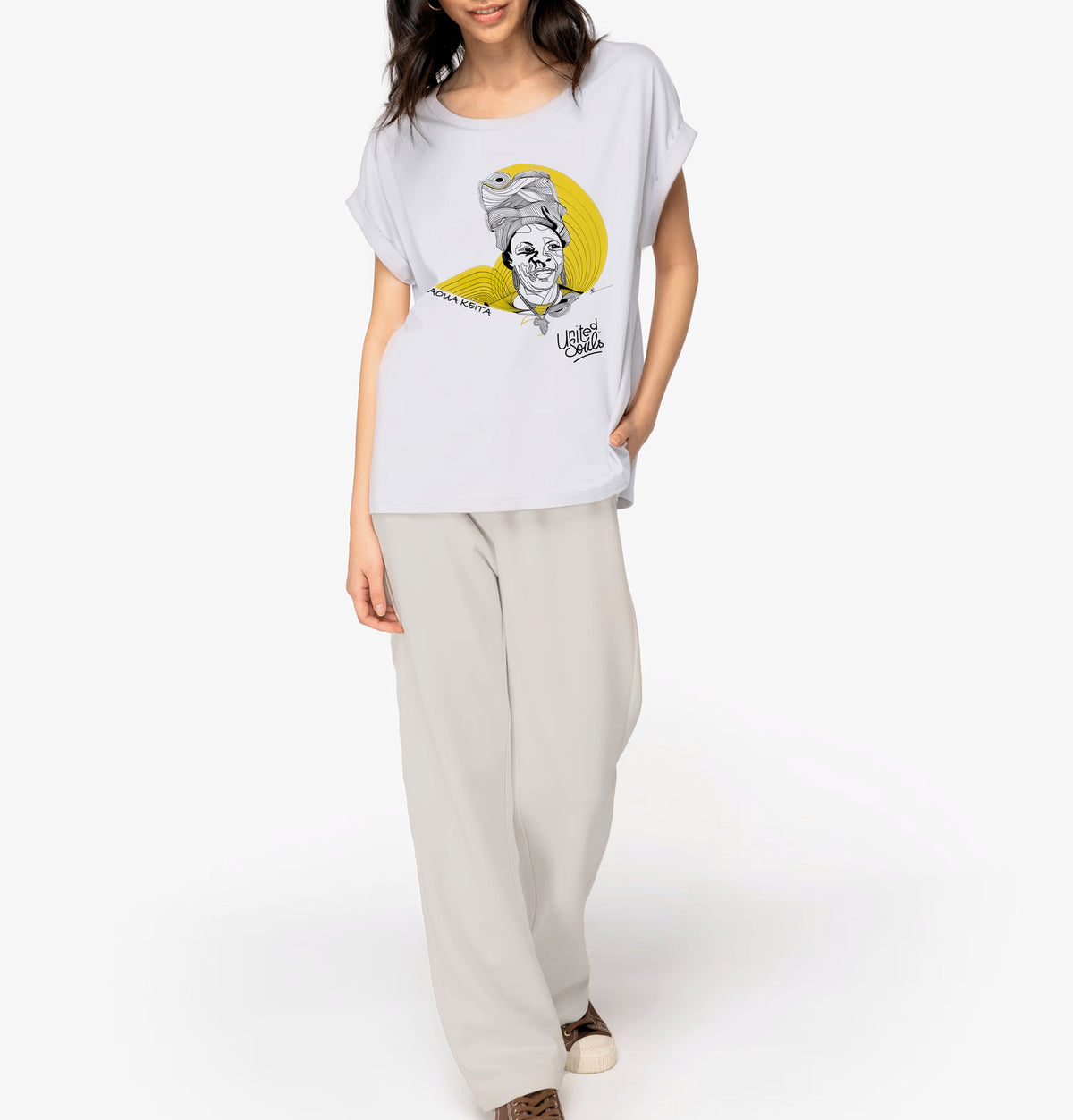 Aoua Keïta I Women's cuffed sleeve t-shirt